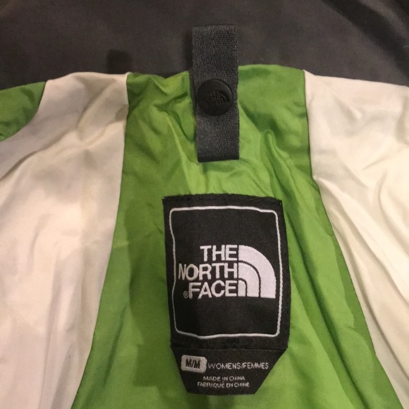 Woman’s The North Face jacket, shell only! Size M - Picture 5 of 6